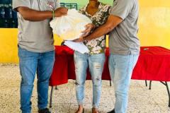 f7b4553e-2f52-4277-9626-f6f85f760294